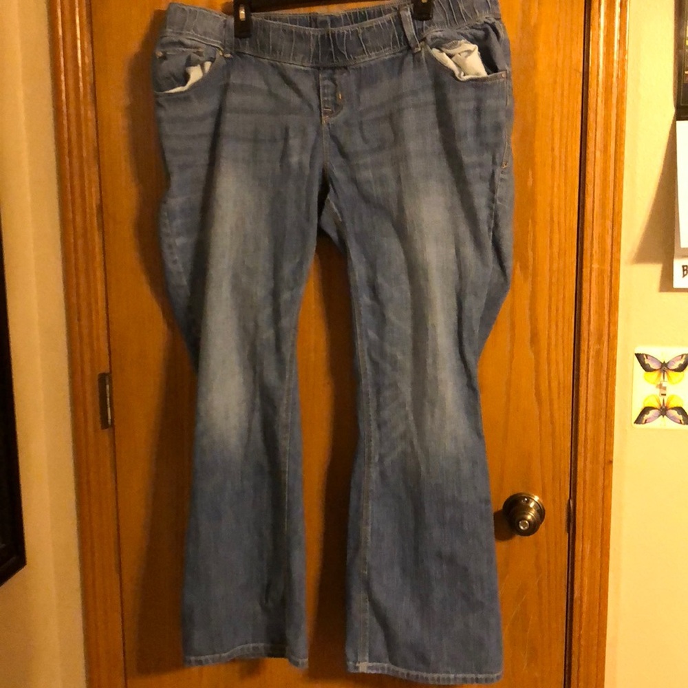 Maternity Jeans 👖. Clean! Never Wore. Boot Cut!